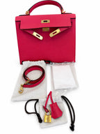 Hermès Kelly 28 in Rose Extreme Epsom Leather with Gold Hardware