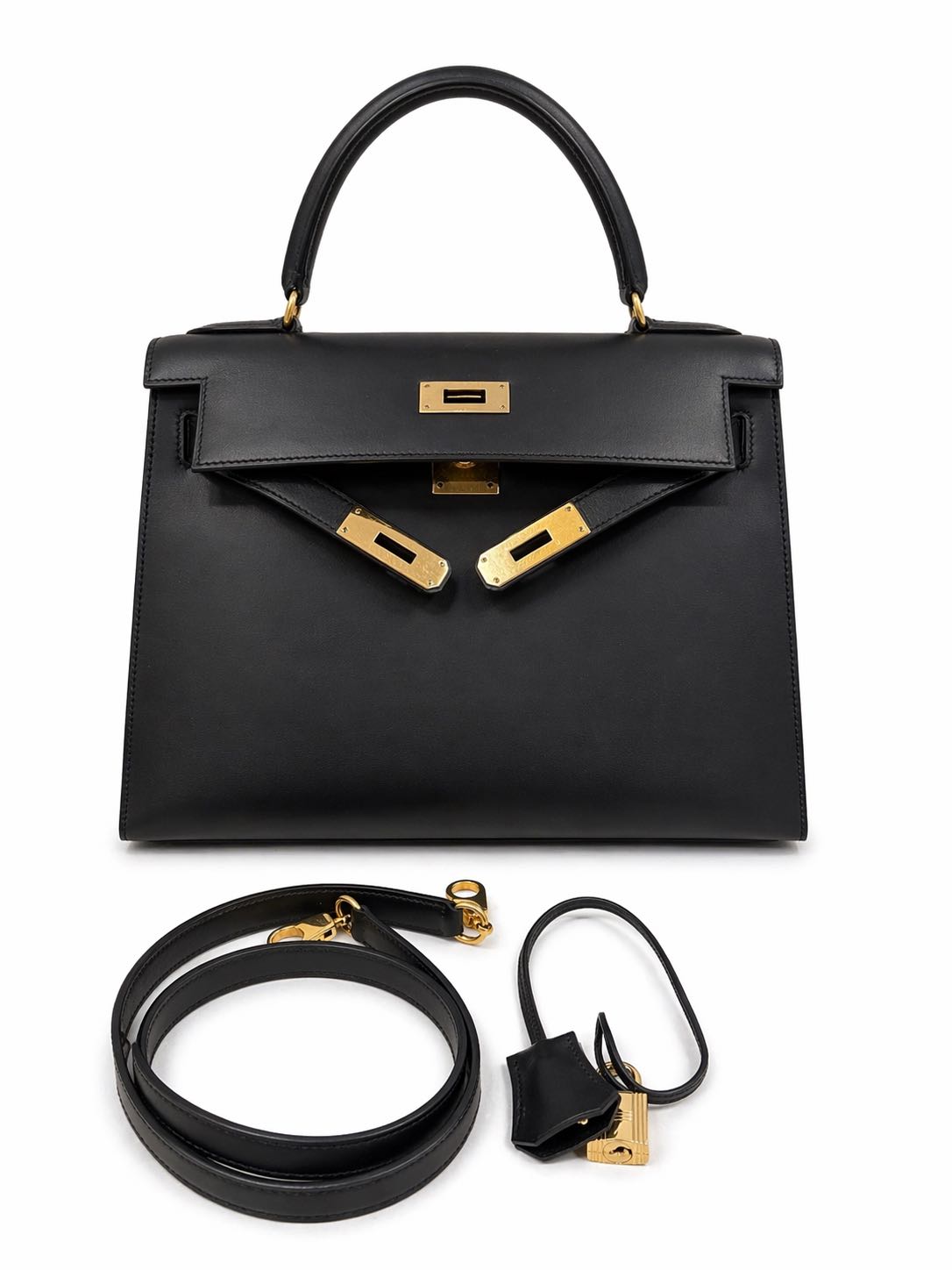 Hermès Kelly 28 in Black Box Leather with Gold Hardware