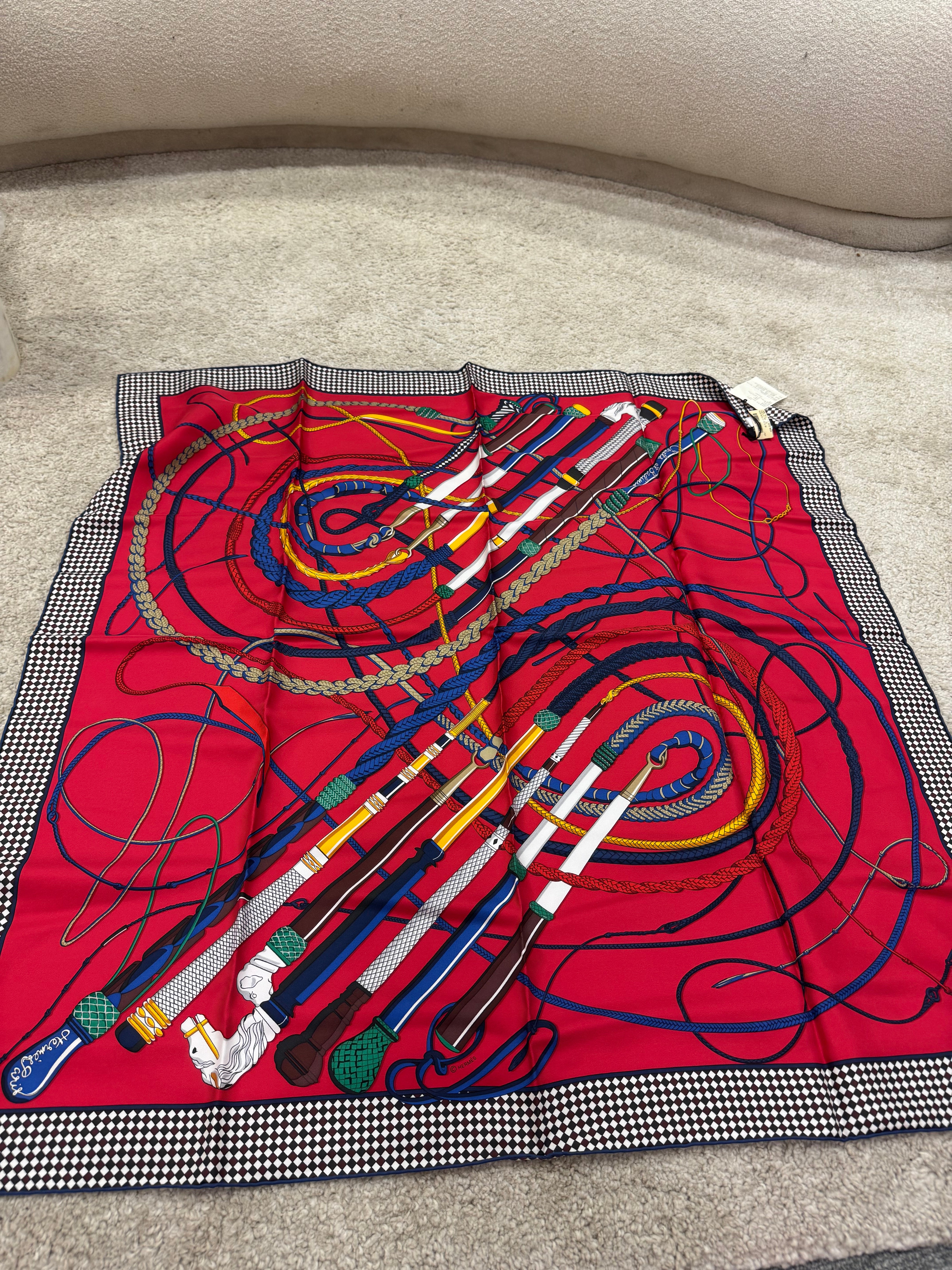 Hermes 90x90cm silk scarf